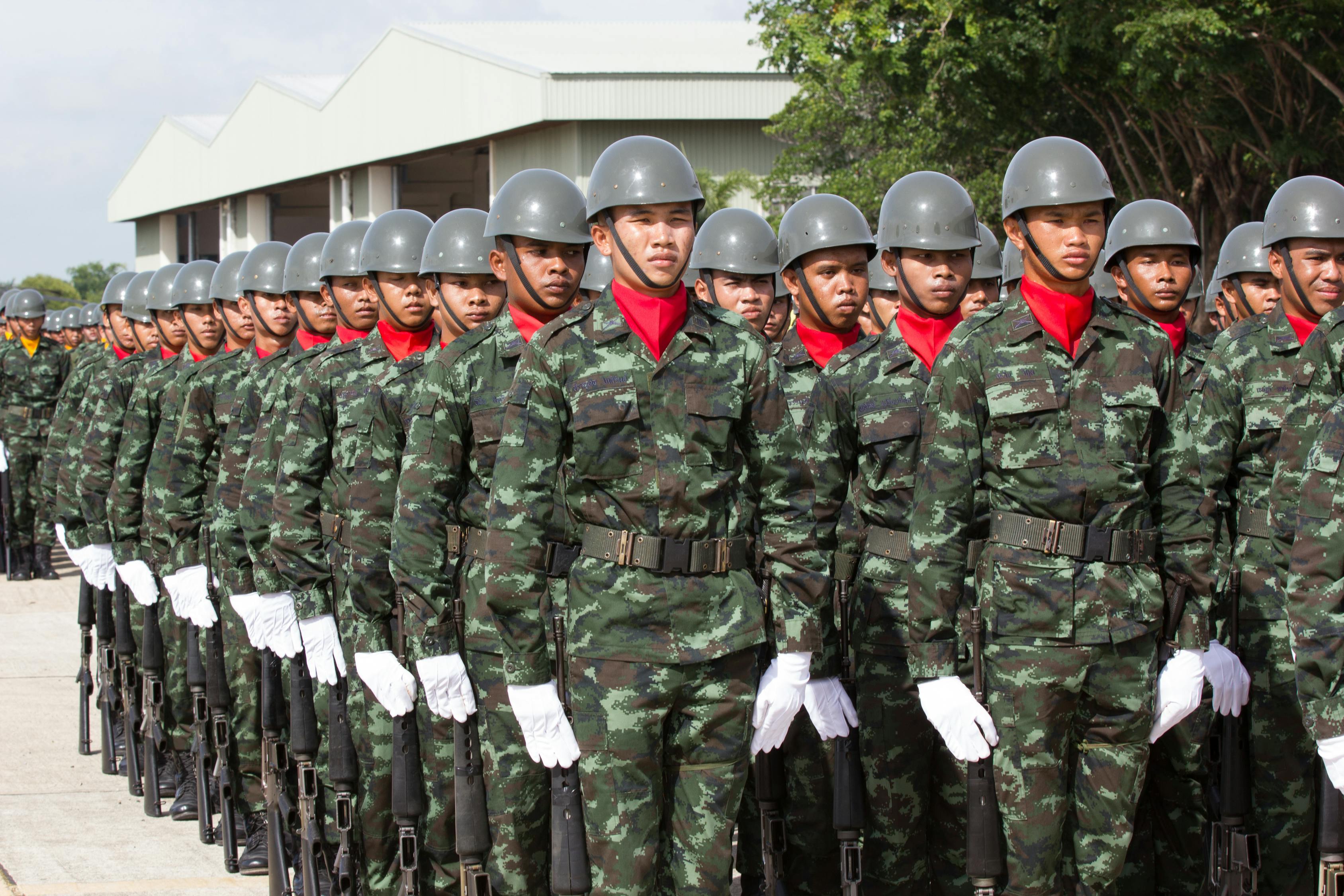 廣東省征兵網(wǎng)熱線，連接青年與軍旅的橋梁