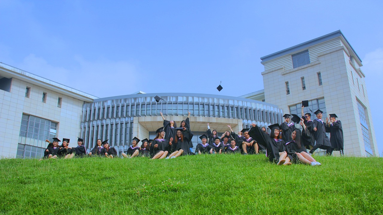 江蘇科技大學(xué)校園餐館照片紀實