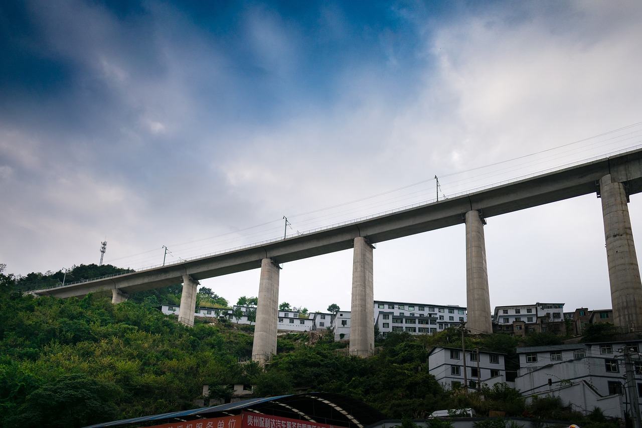 廣東鋁榮建材有限公司，卓越品質(zhì)，塑造未來(lái)